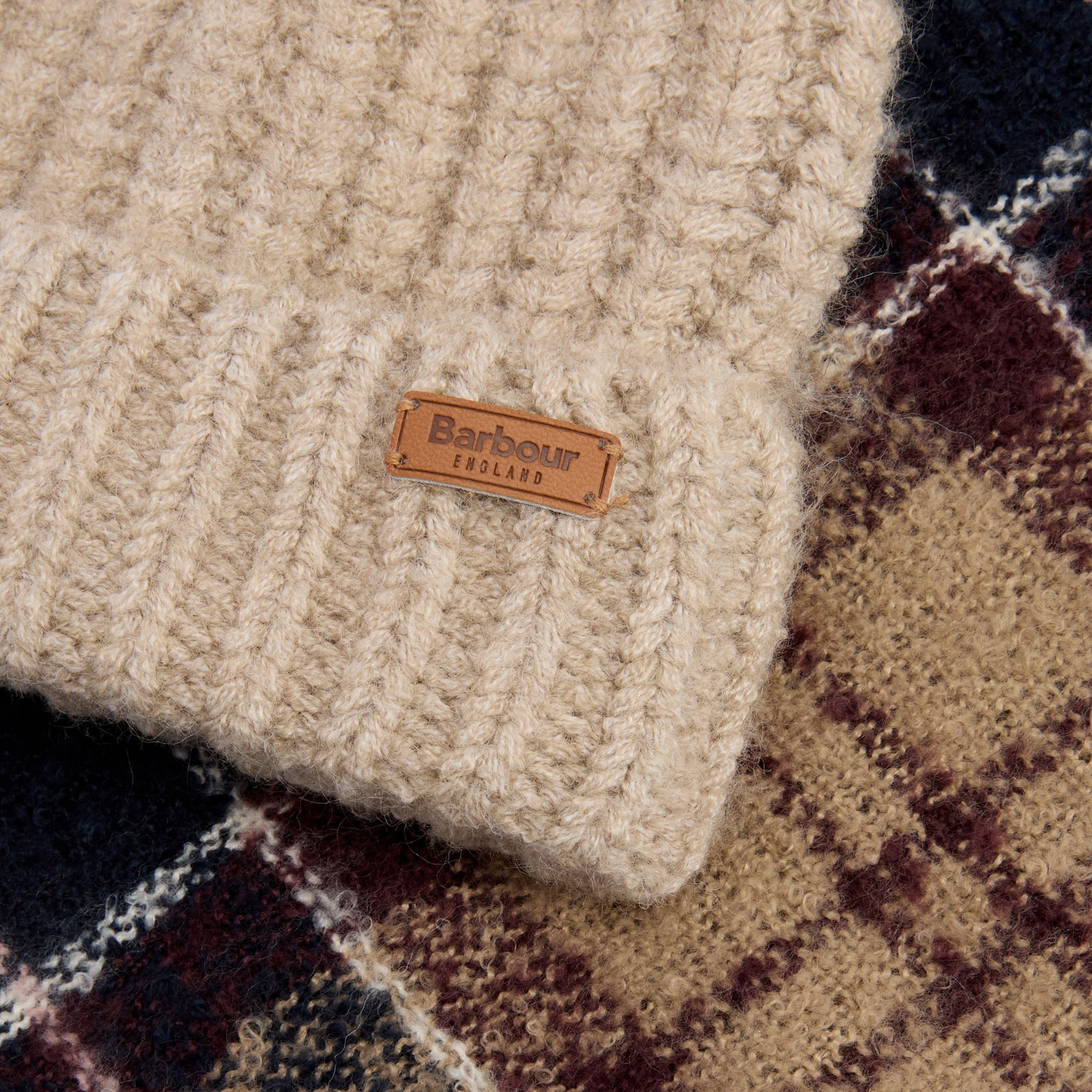 Womens Barbour Gardenia Tartan Saltburn Beanie & Scarf Gift Set