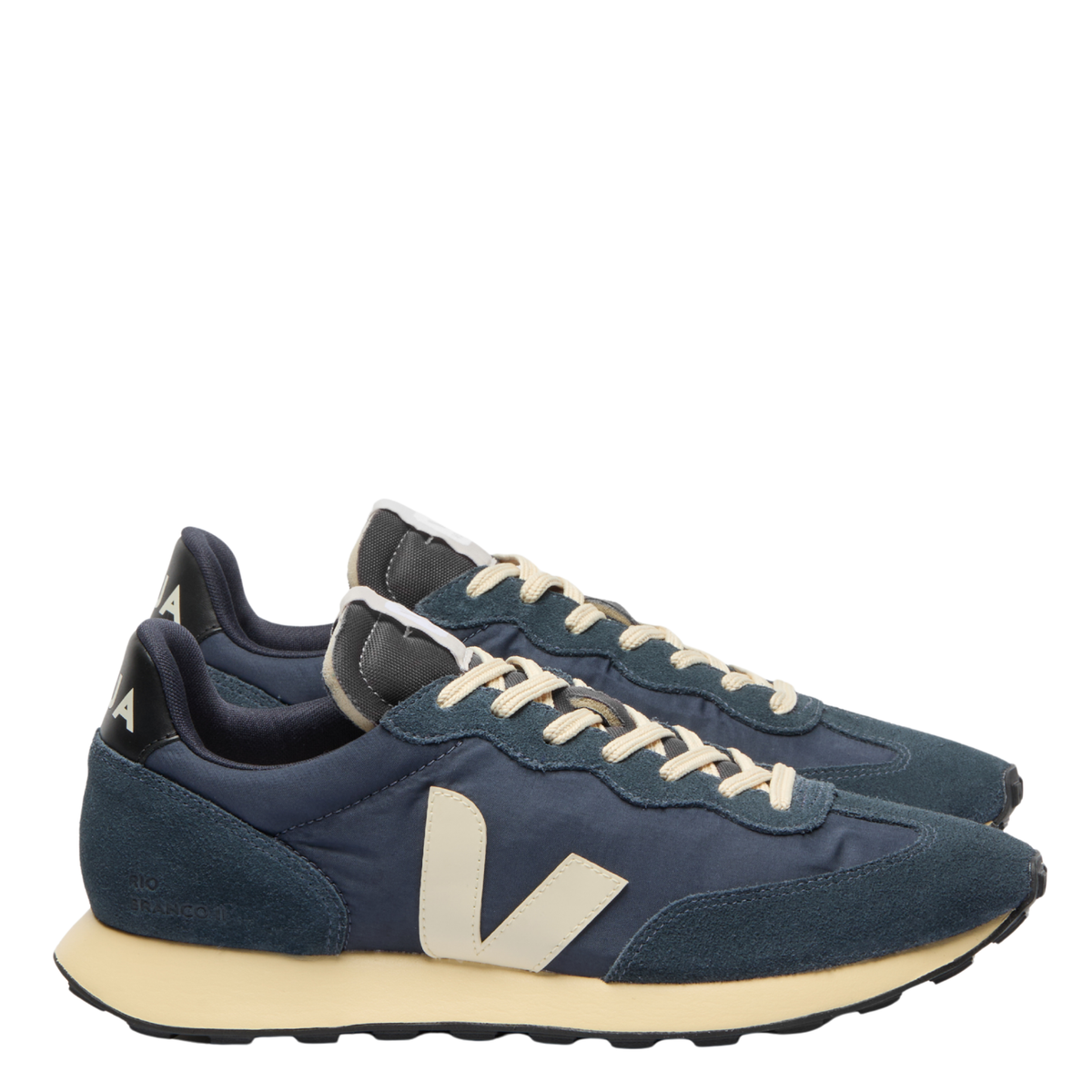 Mens VEJA Nautico Pierre Rio Branco II Lite Trainers