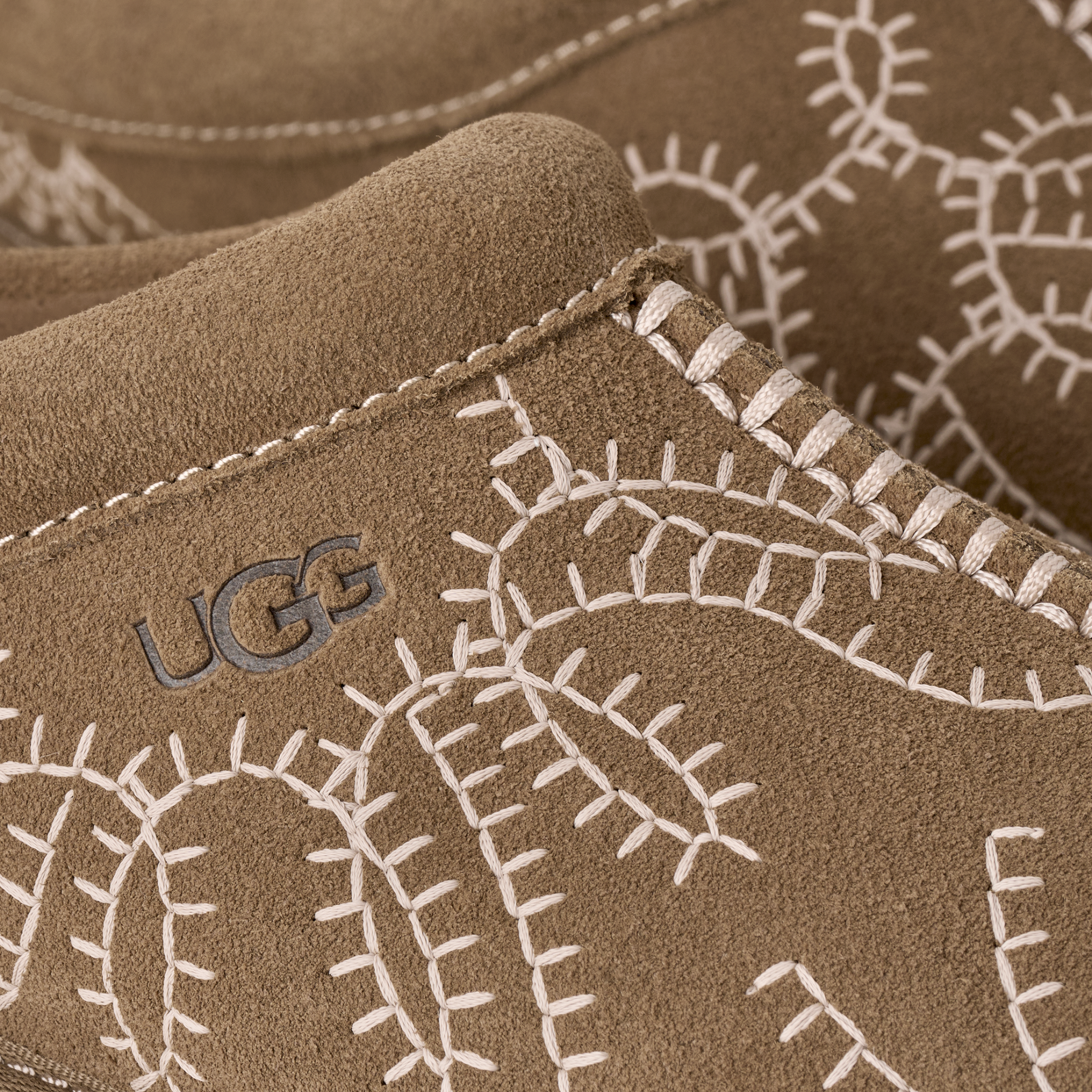 Womens UGG Light Bronze Tazz Botanic