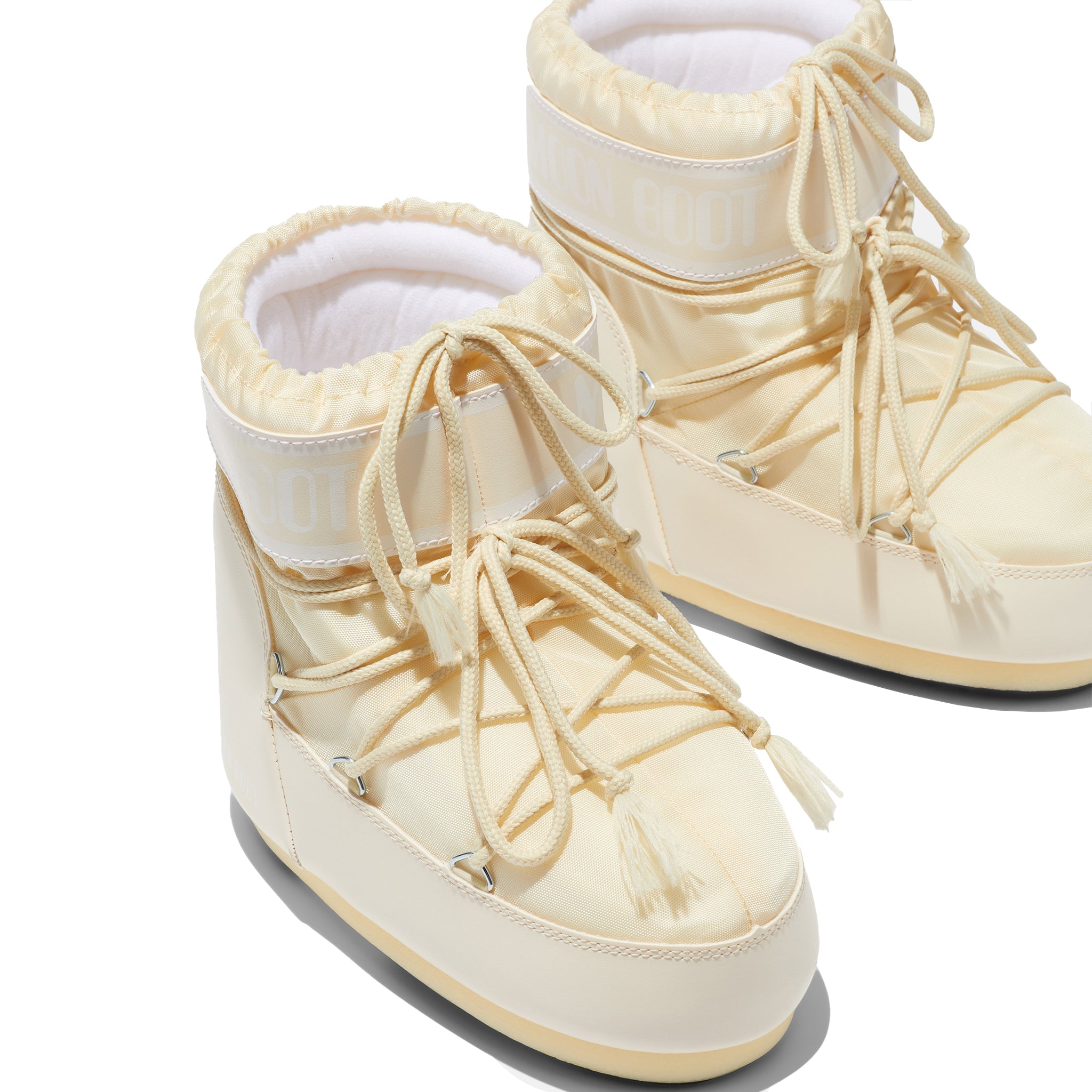 Womens Moon Boot Cream Icon Low Nylon Boots