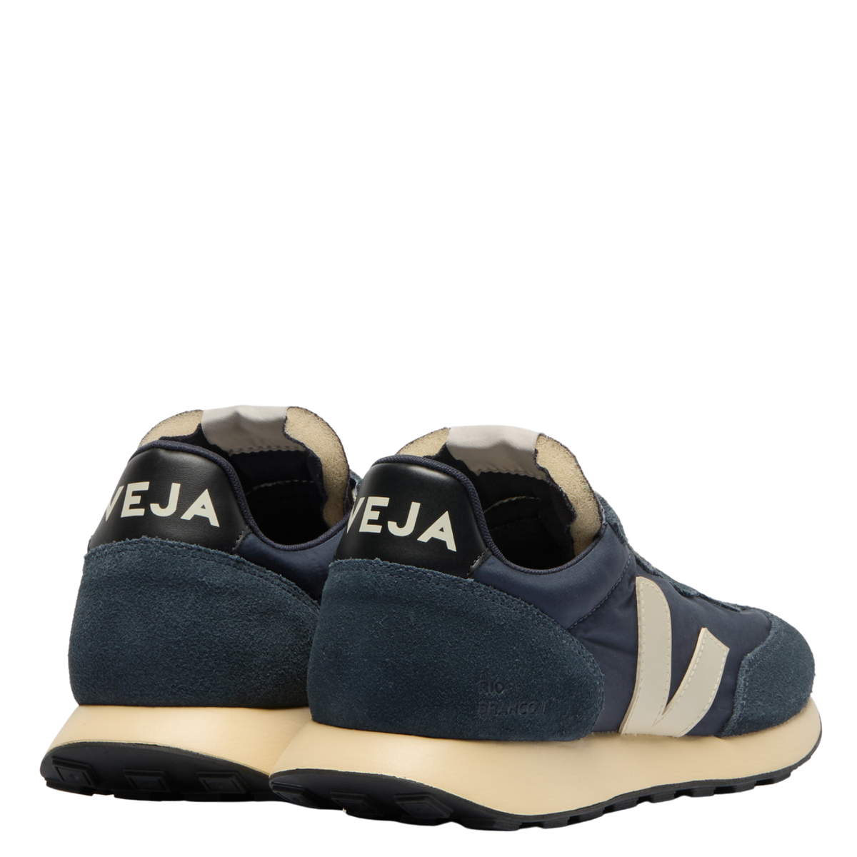 Mens VEJA Nautico Pierre Rio Branco II Lite Trainers