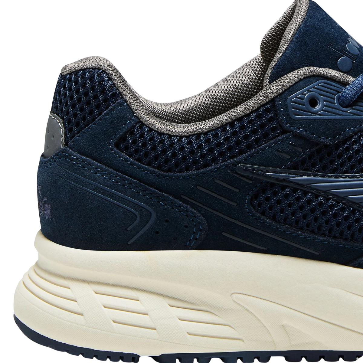 Mens Diadora Blue Caspian Sea Myzar Trainers