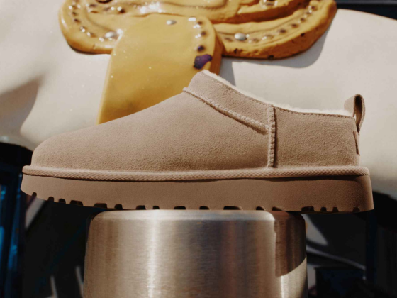 Womens UGG Chestnut UGGFluff Scalloped Mittens Womens UGG Chestnut UGGFluff Scalloped Mittens