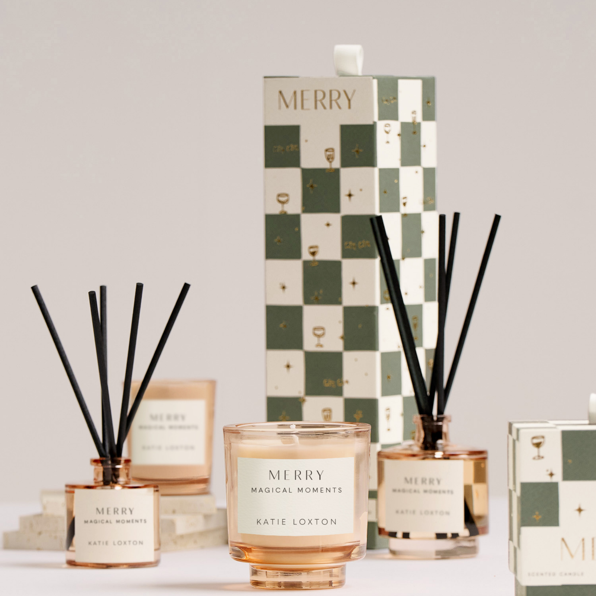 Womens Katie Loxton So Very Merry Mini Votive & Reed Diffuser Gift Set